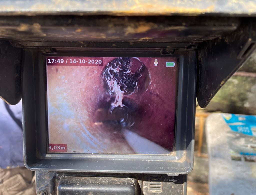 BLOCKED-DRAIN Fluid-Pipe-Relining-img-1 BLOCKED-DRAIN Fluid-Pipe-Relining-img-1